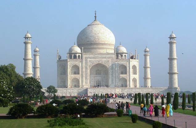 Travel to India, Private, Custom Travel to India, Travelling to India, Discover India, Private Tour to India, India Tour Packages, Bespoke travel to India.
